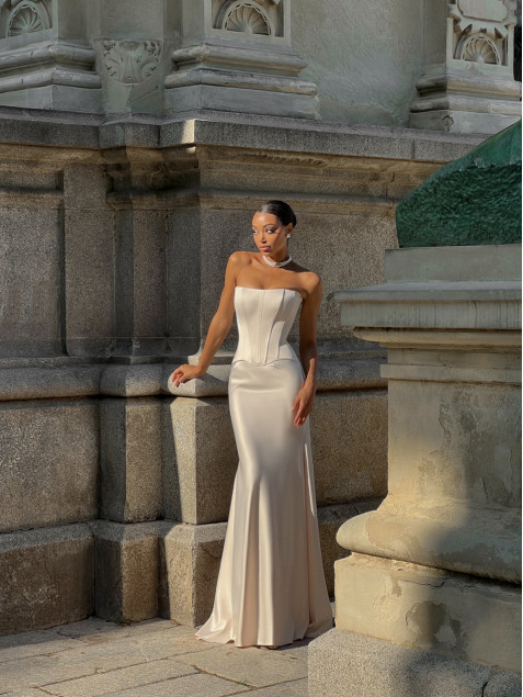 Світло-бежева атласна спідниця "Pearl skirt"