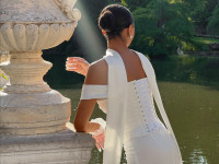 Біла атласна Спідниця <span>Lyra</span>