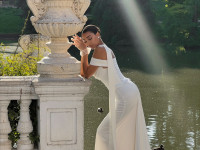 Біла атласна Спідниця <span>Lyra</span>