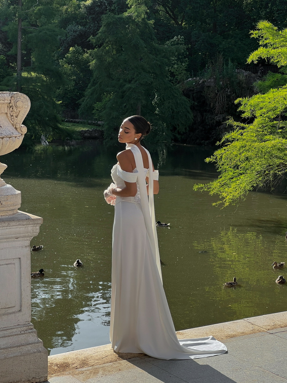 White Satin Corset <span>Soren</span>