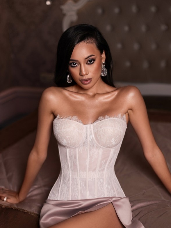 Corset "SERENE LACE TEMPTATION" 