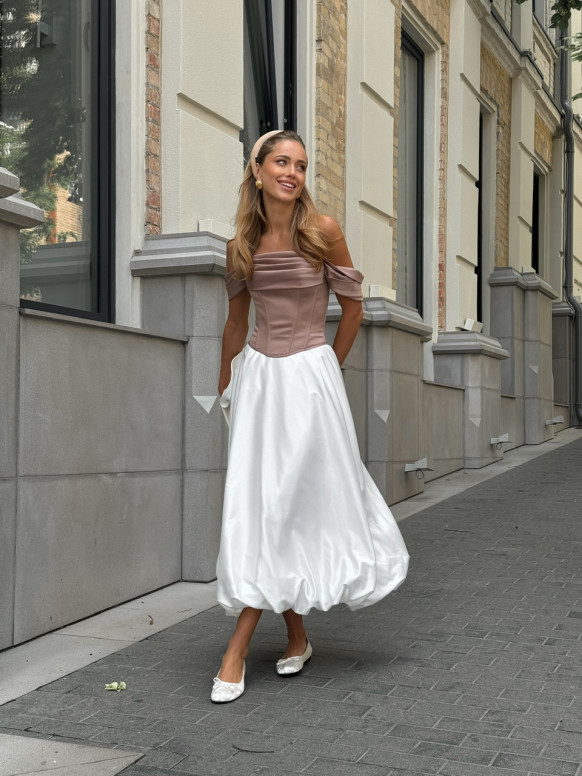 Атласний корсет в кольорі мокко <span>Monica</span>