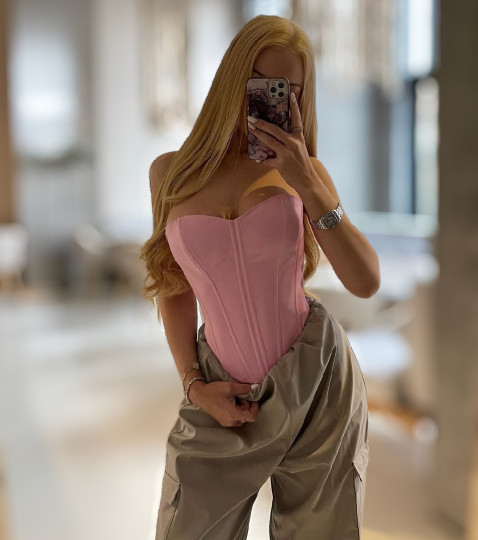 Как носить корсет и с чем? 