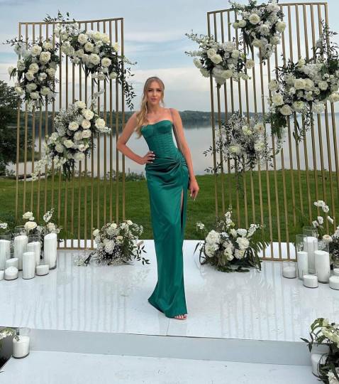 Обновляем гардероб к 1 сентября: стильные платья и юбки