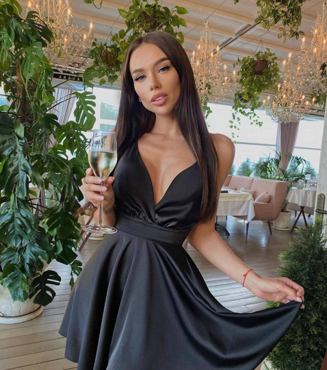 Как выбрать платье и шляпу для летнего отпуска