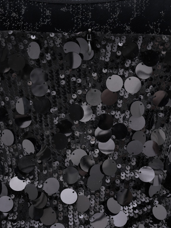 Чёрное платье с пайетками <span>Cendra</span>