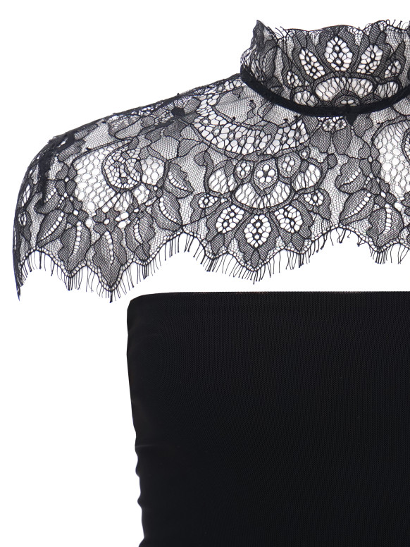 Чёрное платье с кружевным воротником <span>Desire</span>
